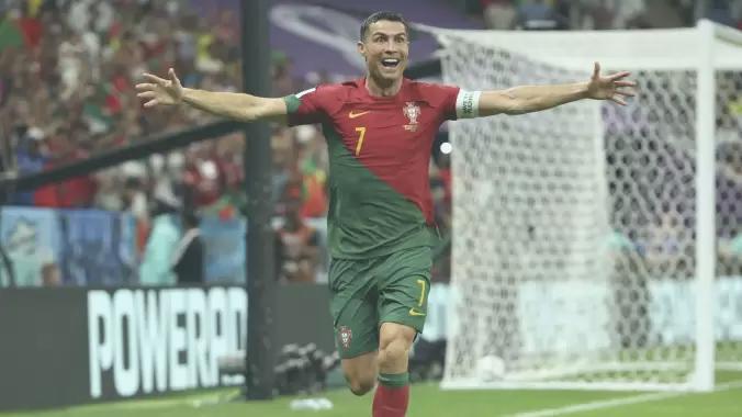 Cristiano Ronaldo, Al-Nassr ile 2.5 yıllık muahede sağladı | Transfer Haberleri
